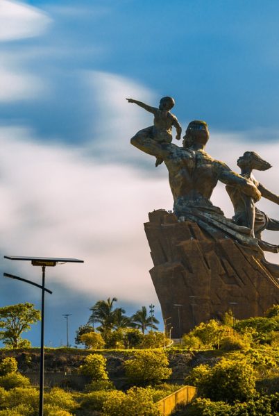 Indalo_Senegal_Guide_Dakar-Monument Renaissance