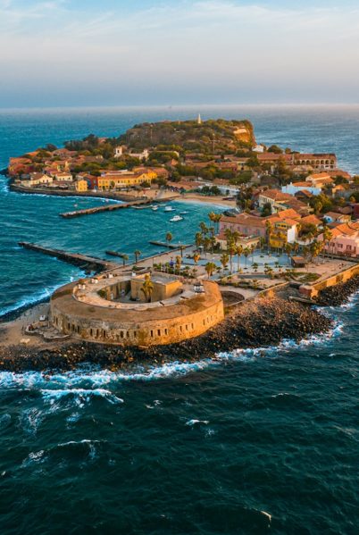 ILE DE GOREE AUTREMENT (depuis la Petite-Côte)